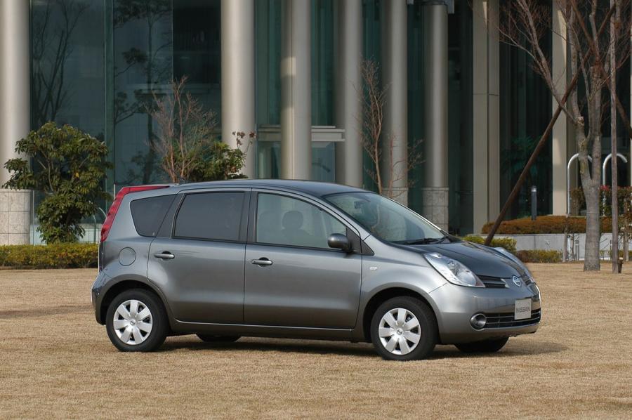  Nissan Note 2009 года  (фото 48 из 78)
